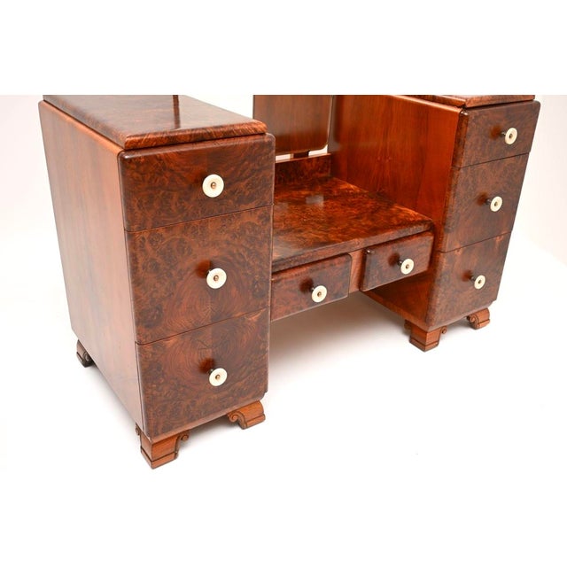 French Art Deco Burr Walnut Dressing Table, 1930 For Sale - Image 6 of 11