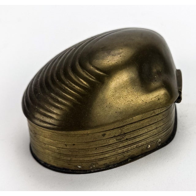 Large Vintage Brass Lidded Clam Shaped Trinket Box For Sale In Portland, ME - Image 6 of 10