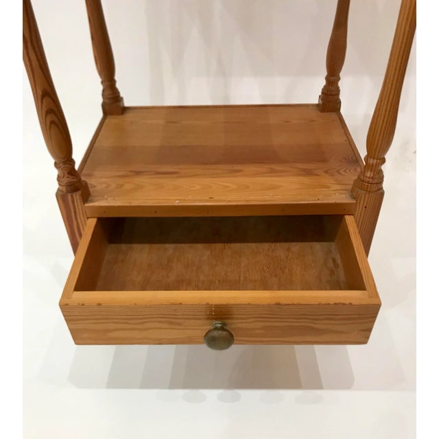 American American Classical Pine Shelf Etagere For Sale - Image 3 of 11