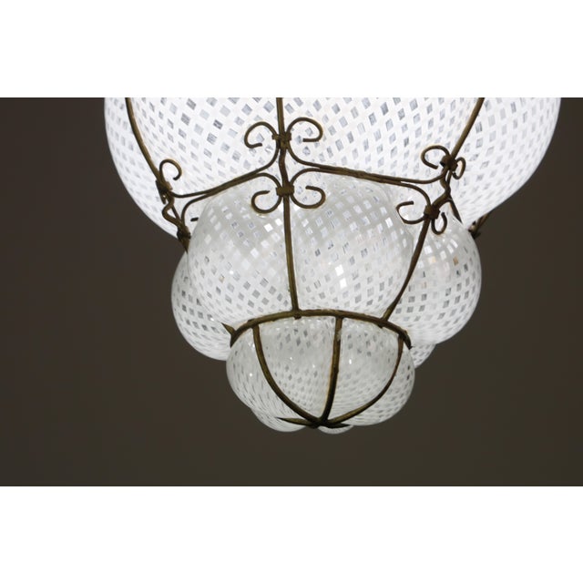 Amazing Large Venetian Lantern in Murano Reticello Glass, 1940s For Sale - Image 13 of 13