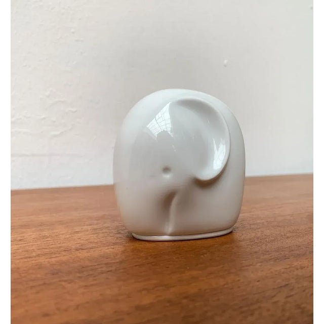 White Vintage German Porcelain Elephant Secret Box from Arzberg For Sale - Image 8 of 16