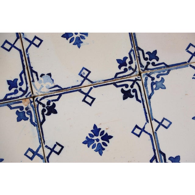Antique 1920s Portuguese Art Deco Tiles Cobalt Blue Floral Crosses Set of 16 For Sale - Image 9 of 14