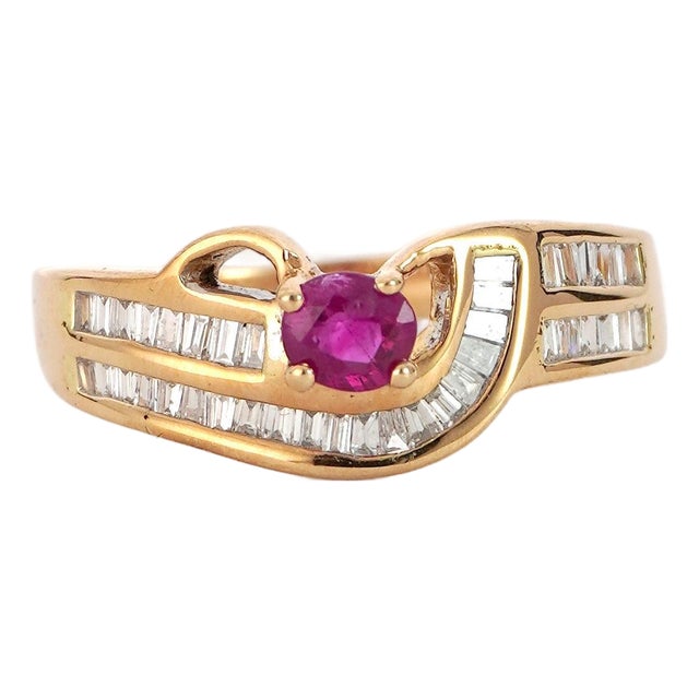 18k Yellow Gold Ring With 0.29ct Ruby & 0.31ct Diamond Accents For Sale