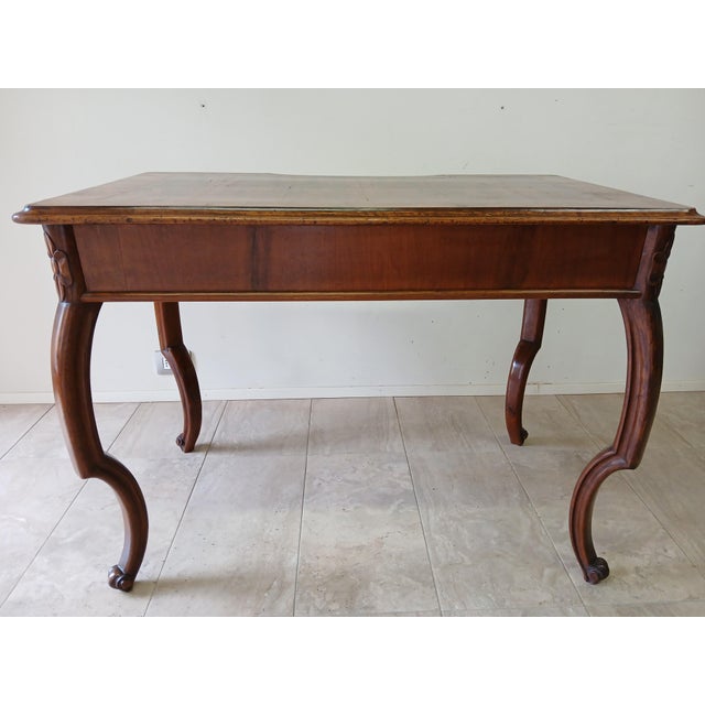 Antique Desk in Walnut, 1800s For Sale - Image 12 of 18