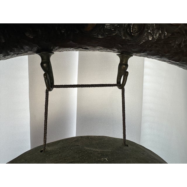 Antique English Carved Oak & Brass Dinner Gong W/ Barley Twist Legs & Mallet For Sale In Panama City, FL - Image 6 of 10