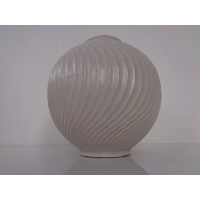 Large 18-25 Wave Ceramic Vase from Carstens Tönnieshof, Germany, 1960s For Sale - Image 13 of 14