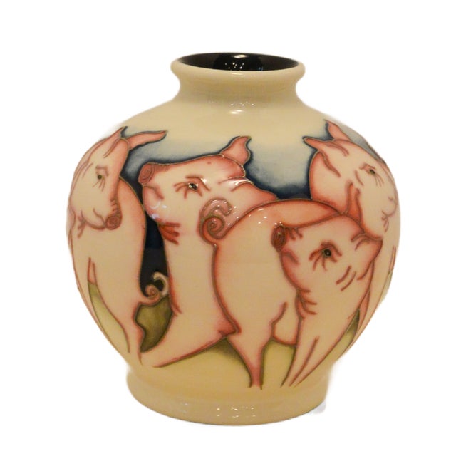 Transitional 2009 British Moorcroft Pottery "Fowlers Farmyard Pigs" Baluster Art Vase by Kerry Goodwin For Sale - Image 3 of 6