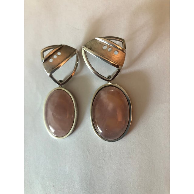 Late 20th Century Art Deco Rose Quartz and Sterling Dangle Earrings - 2 Pieces For Sale - Image 4 of 5