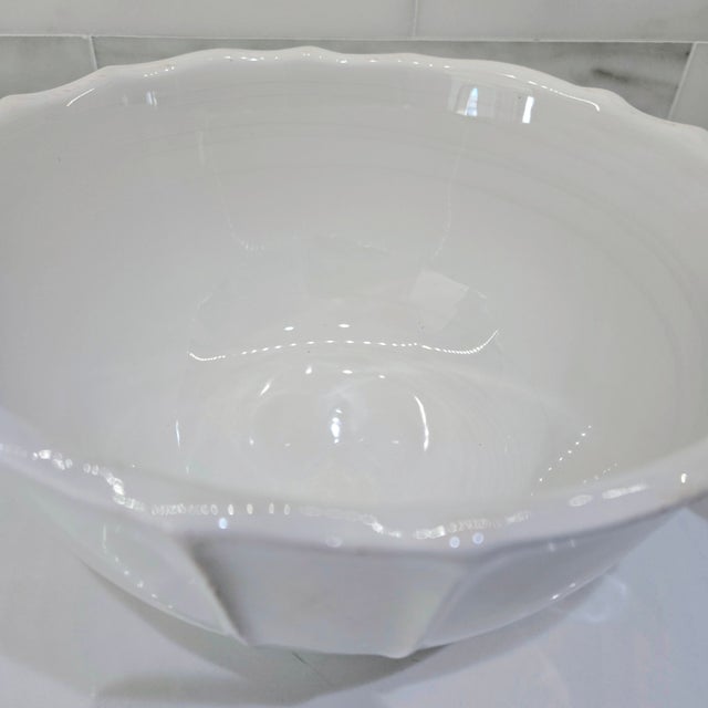 1990s Blanc D’Ivoire Paris White Fluted Bowls – Pair of 2 For Sale - Image 4 of 12