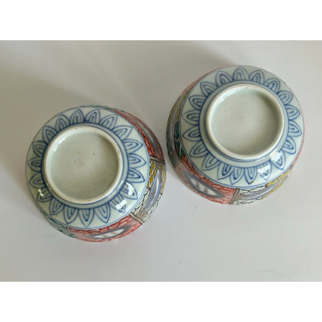 Antique Japanese Imari Tea Bowls, Meiji Period - Pair For Sale - Image 10 of 11