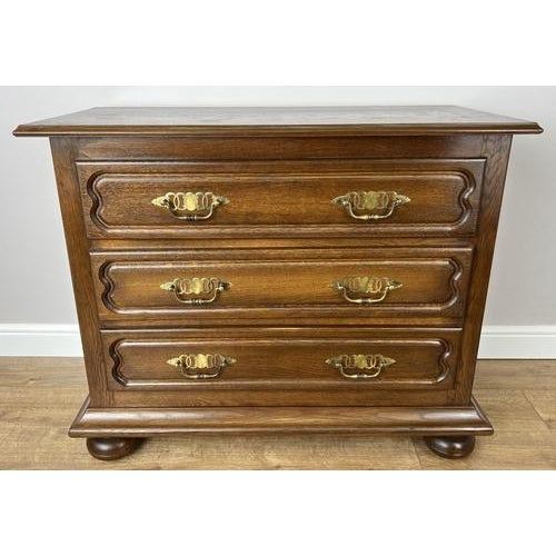 Vintage French Style Chest of Drawers For Sale - Image 4 of 12