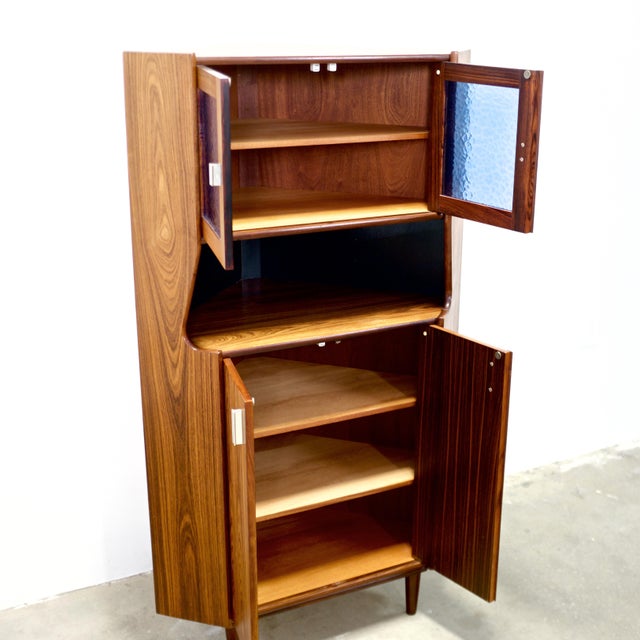 1950s Danish Rosewood Corner Cabinet W/ Indigo Stained Glass Doors For Sale - Image 15 of 16