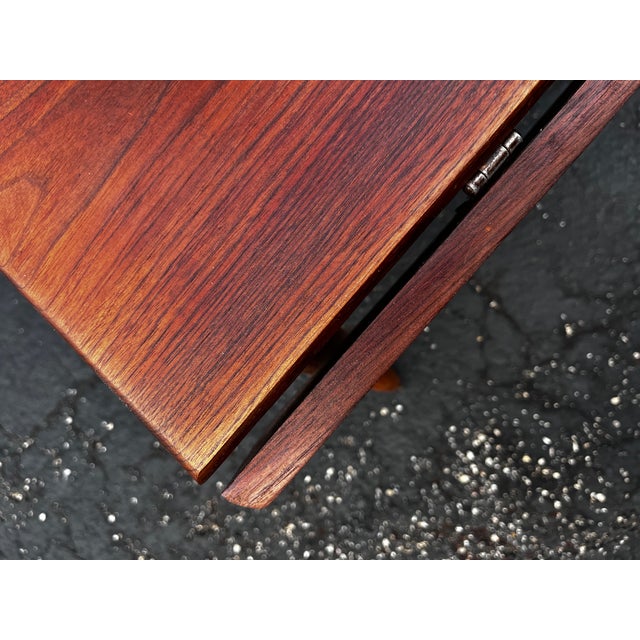 Mid Century Modern Fold-Down Coffee Table For Sale - Image 17 of 18