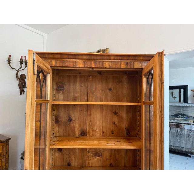 Antique Biedermeier Display Cabinet in Walnut For Sale - Image 10 of 15