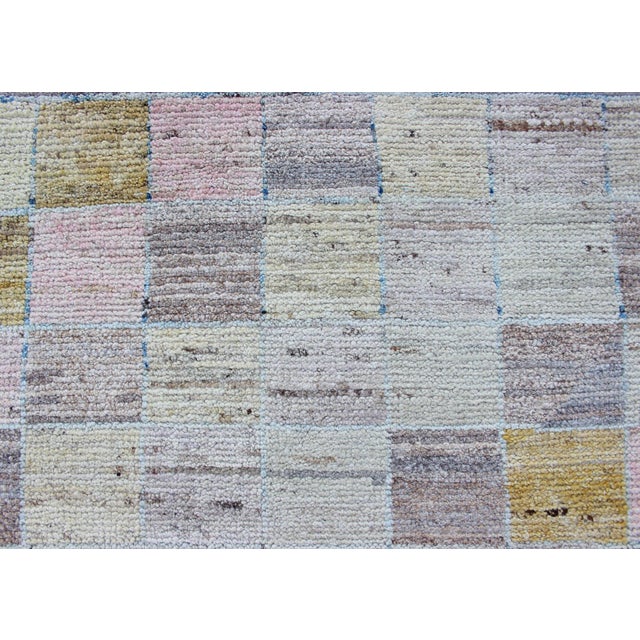 Lavender Casual Modern Design Rug in Light Grey and Pops of Colors 6'10 X 9'5 For Sale - Image 8 of 16