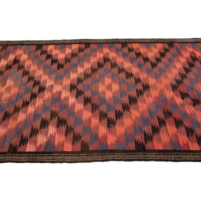 1960s Mid-20th Century Turkish Kilim Peach Handmade Tribal Wool Rug For Sale - Image 5 of 8