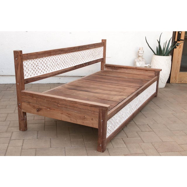 Wood 96" Carved Jali Distressed Two-Tone White Daybed For Sale - Image 7 of 11