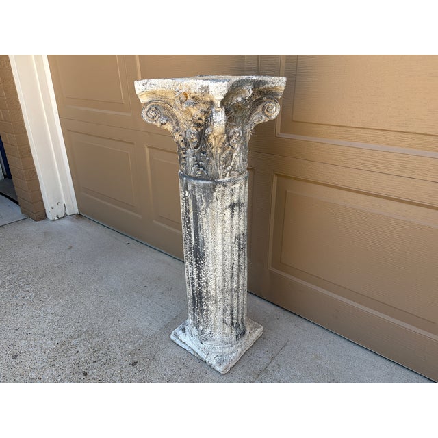 Weathered Neoclassical Cast-Concrete Corinthian Garden Pedestal For Sale - Image 10 of 16