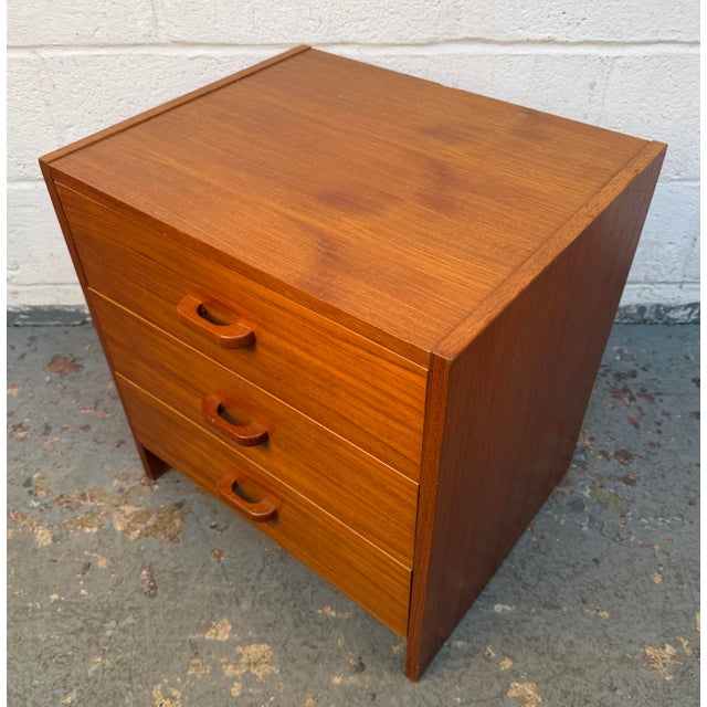 Mid-Century Modern Teak Three-Drawer Nightstand For Sale - Image 4 of 11