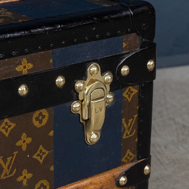 Antique 20th Century Cabin Trunk in Monogram Canvas from Louis Vuitton, France, 1920 For Sale - Image 10 of 18