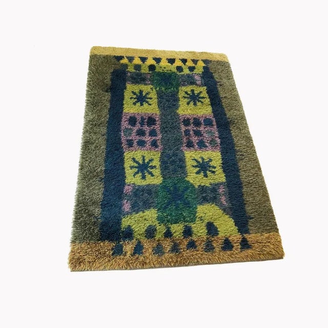 Article: original huge 1970s rya rug " pop art" design: arne lindaas producer: hellgren and co as trondheim, norway...