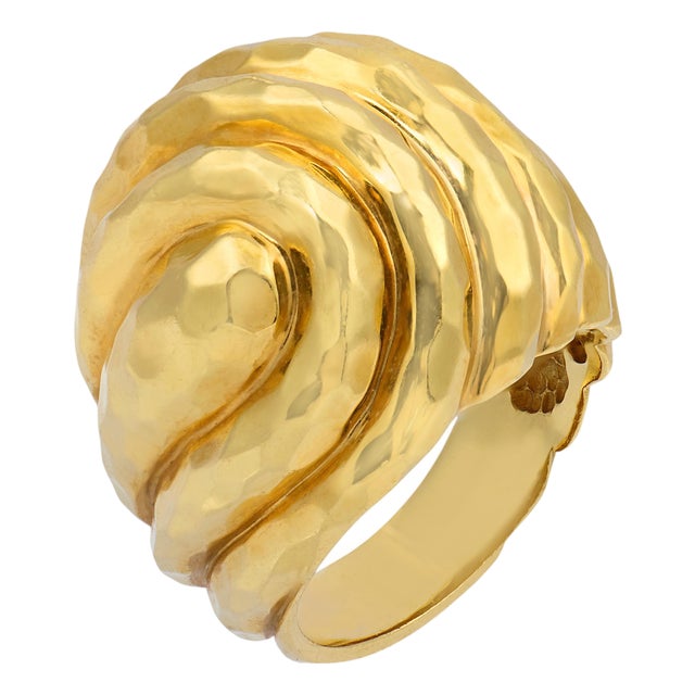 1990s Henry Dunay Vintage 18k Yellow Gold Hammered Dome Ring, Size 5.75 For Sale