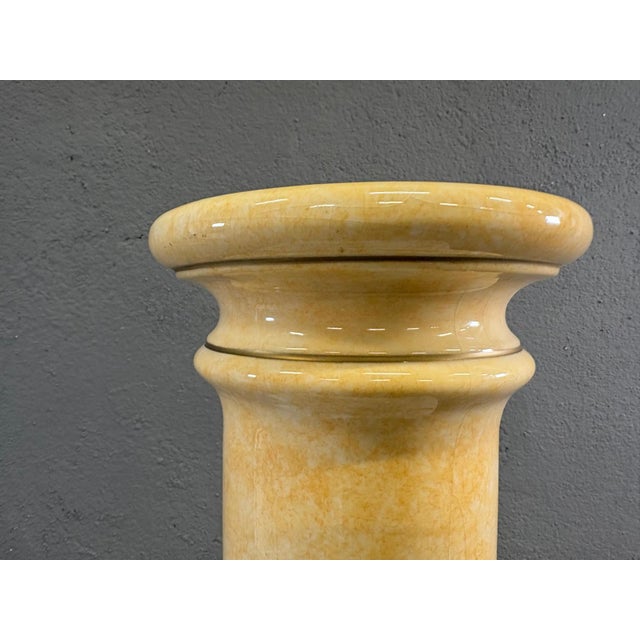 1970s Vintage 20th Century Glazed Ceramic Pedestal Column in Marbled Onyx & Marble Effect Display Stand For Sale - Image 5 of 6
