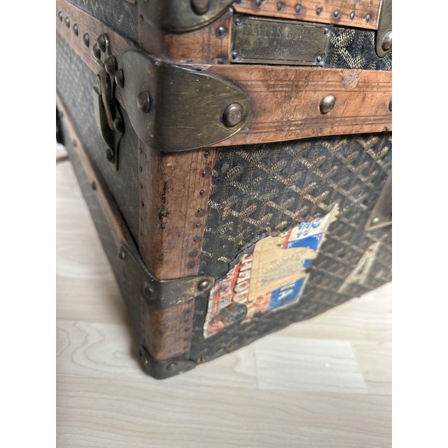 Antique Steamer Trunk in Chevron Canvas from Goyard, France, 1900 For Sale - Image 16 of 18