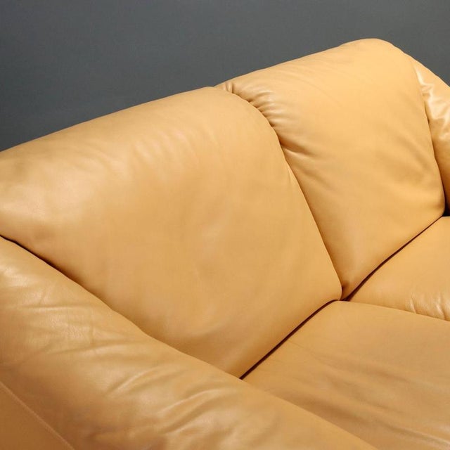 Serenade Sofa by Tito Agnoli for Poltrona Frau For Sale - Image 3 of 9