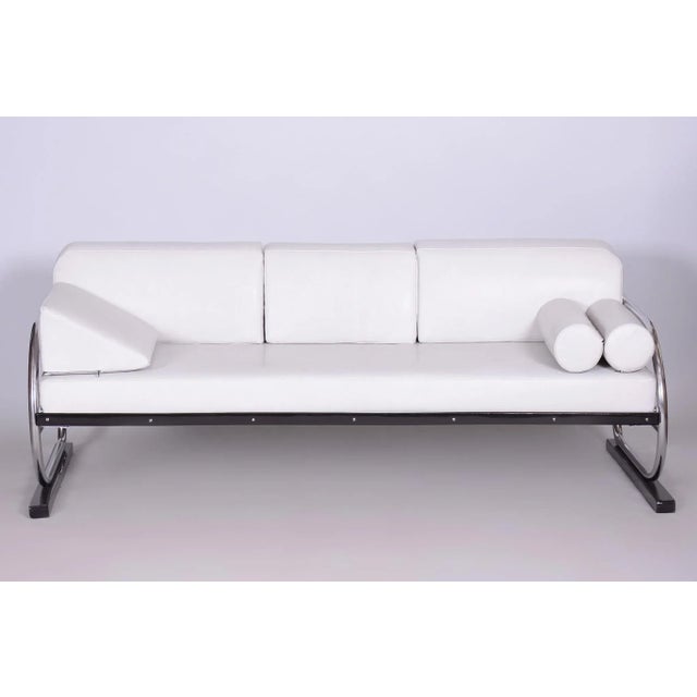 Bauhaus Sofa in Leather & Tubular Chrome attributed to Robert Slezák, Czech, 1930s For Sale - Image 9 of 10