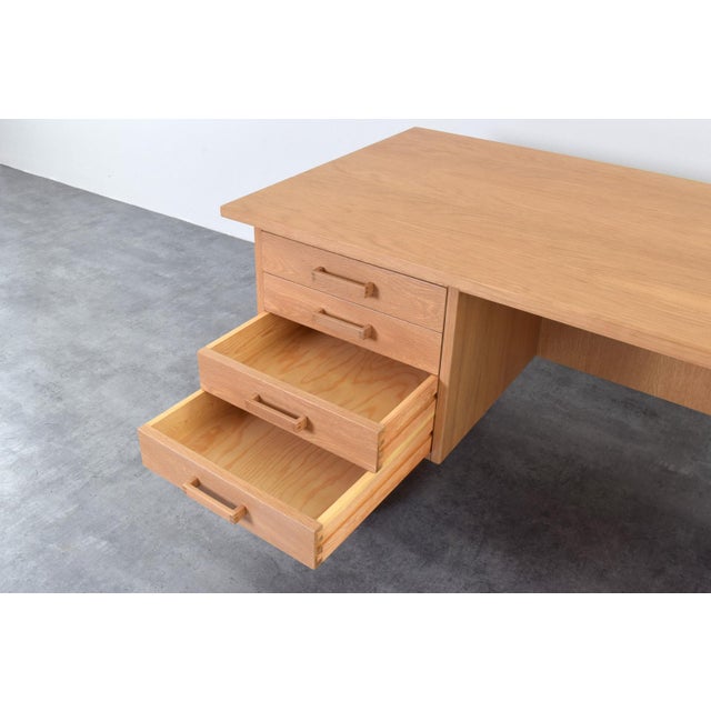 Mid-Century Oak Freestanding Desk by Torben Valeur & Henning Jensen for Dyrlund, 1960s For Sale - Image 18 of 18