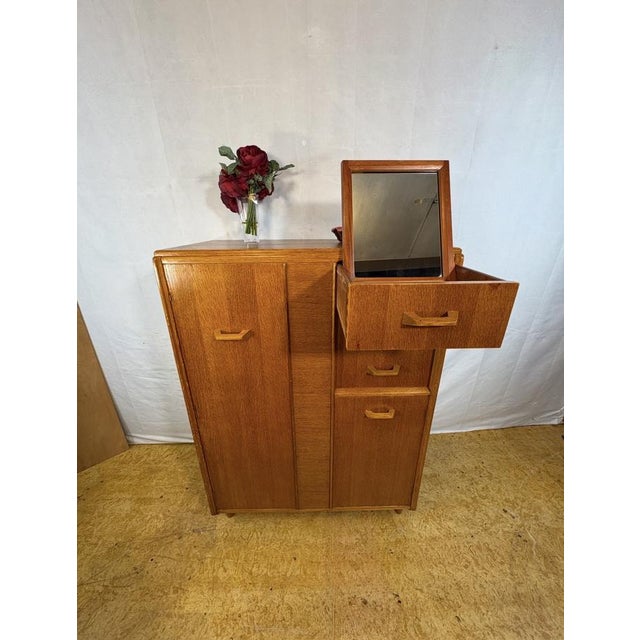 Mid-Century Oak Compactum Gentleman's Wardrobe from G-Plan E. Gomme, 1950-1960 For Sale - Image 6 of 15