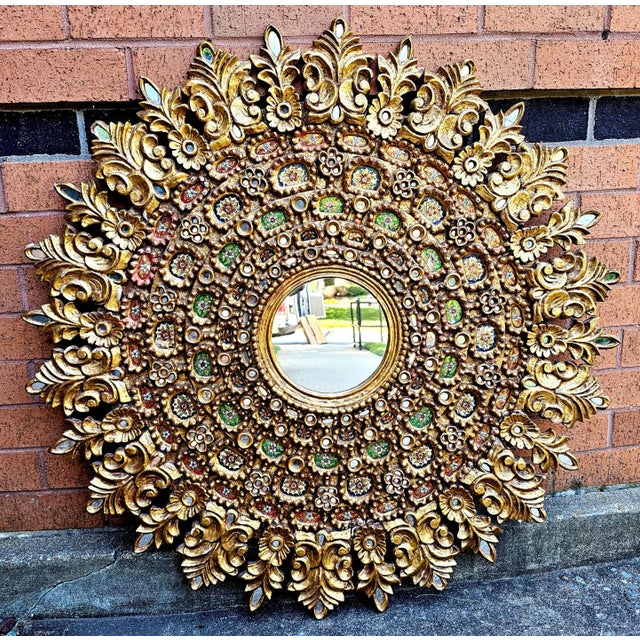 Spanish Large Velasquez Spanish Colonial Giltwood and Sequins Decorated Round Wall Mirror For Sale - Image 3 of 11