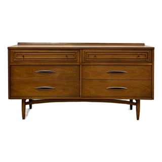 Vintage Dresser Broyhill Sculptra MCM Six Drawer Lowboy Bronze Walnut 1960s For Sale