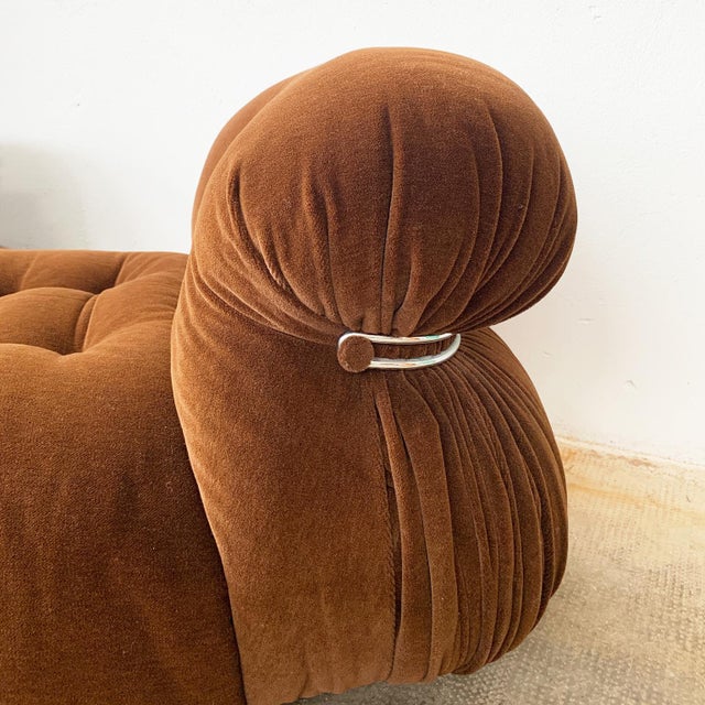 Metal Soriana Armchairs in Brown Fabric by Afra and Tobia Scarpa for Cassina, 1970s, Set of 2 For Sale - Image 7 of 11