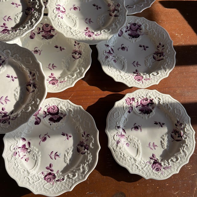 Set of 21 Antique Job Ridgway Cauldon Place Dessert Plates, Pattern B1154, Circa 1808-1814 For Sale - Image 11 of 12