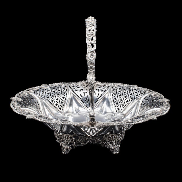 Vintage Decorative Cake Basket, English, Silver Plate, Fruit Dish, Mid Century For Sale - Image 6 of 12