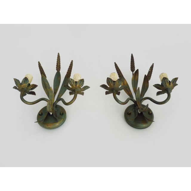 Forest Green Vintage Wheat Sheaf Wall Sconces in Gold and Green Metal, 1980s, Set of 2 For Sale - Image 8 of 10