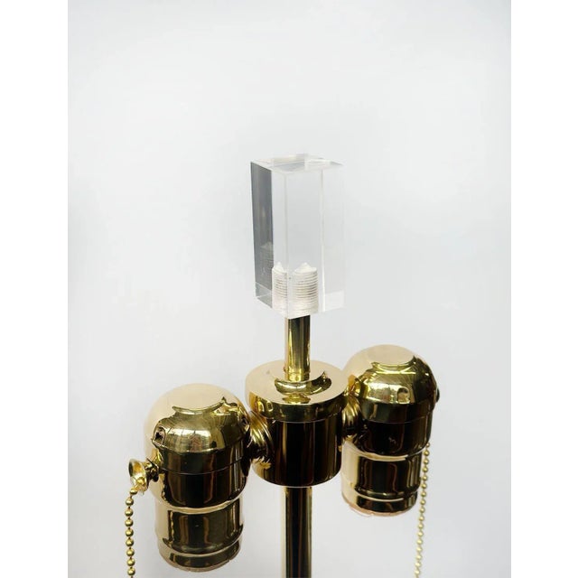 Pair of 21st Century Modern Lucite Table Lamps by Pegaso Gallery For Sale - Image 4 of 5