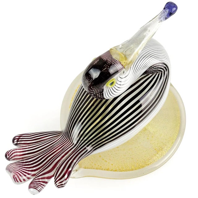 Aureliano Toso Vintage Murano Dino Martens Black White Stripes Gold Leaf Base Italian Art Glass Bird Sculpture For Sale - Image 4 of 7