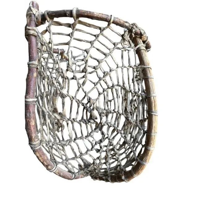 Mexican 1940s Tarahumara Rawhide and Twig Basket, Wall Hanging For Sale - Image 3 of 10