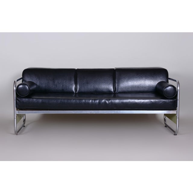 Bauhaus Sofa in Chrome and Leather by Vichr a Spol, 1930s For Sale - Image 4 of 6