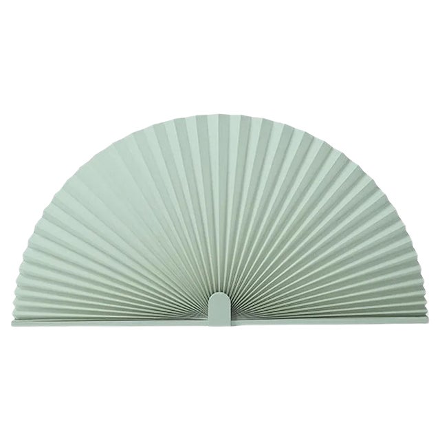 Friendly Border Pop-up Privacy Screen from Njustudio For Sale