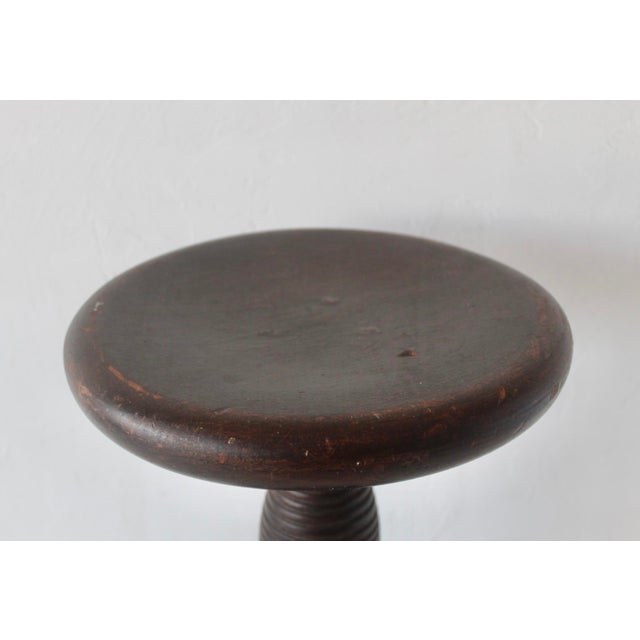 French Style Mid-Century Turned Pedestal Stool Plant Stand Vintage Mid-Century For Sale - Image 10 of 17