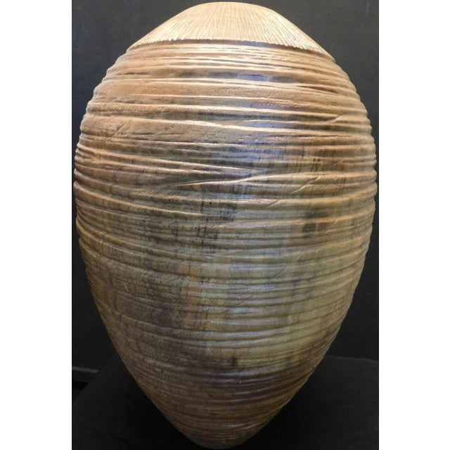 2000 - 2009 Vintage Ted Knight "Amarada #4" Turned Wood Vase For Sale - Image 5 of 8