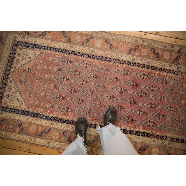 :: Repeating germinating serrated leaf floral renderings with boteh blossoms covering the main field in diagonal mapping...