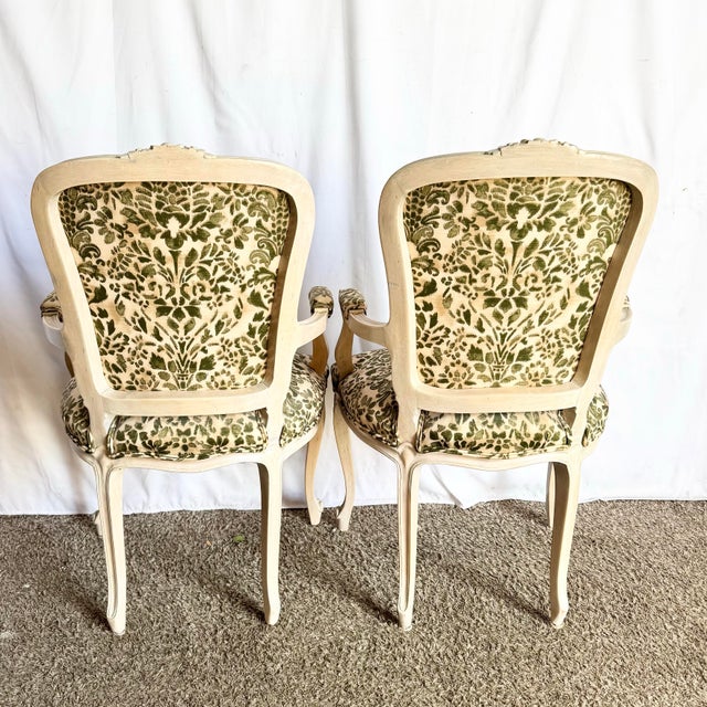 Mid 20th Century French Provincial Style Foliage Patterned Arm Chairs - A Pair For Sale - Image 5 of 9