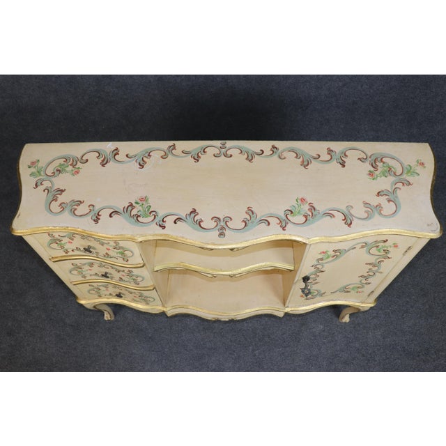 Italian Vintage Italian Venetian Style Creme Painted & Gilt Cabinet C. 1950s For Sale - Image 3 of 15