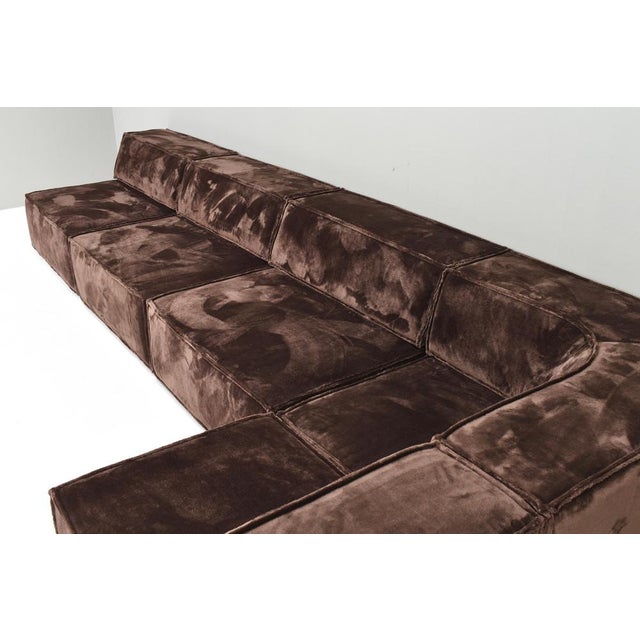 Trio Sectional Sofa in Chocolate Brown Velvet with New Upholstery from Cor, 1972, Set of 10 For Sale - Image 9 of 18