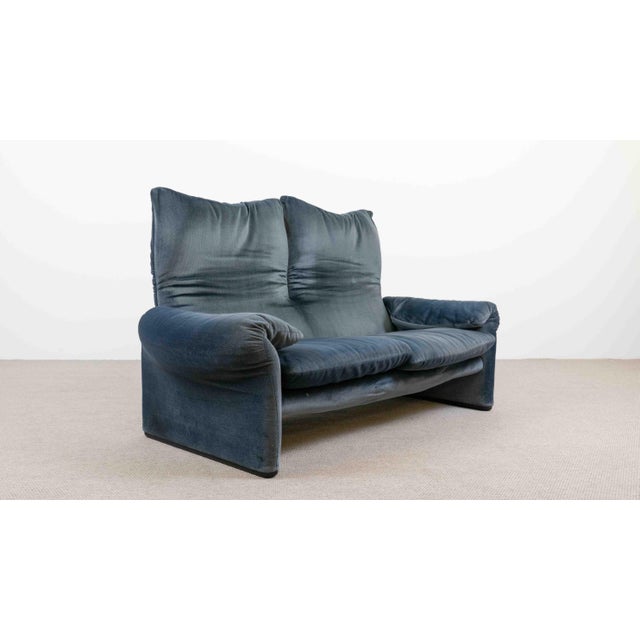 1980s Maralunga Sofa by Vico Magistretti for Cassina, 1980s For Sale - Image 5 of 18